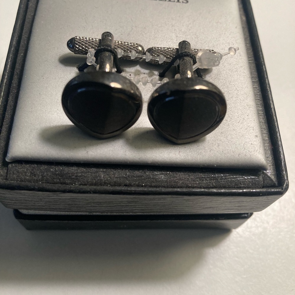 Perry Ellis cufflinks